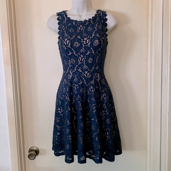 City Studio Dresses & Skirts - City Studio blue lace sleeveless sundress size 3 (junior)